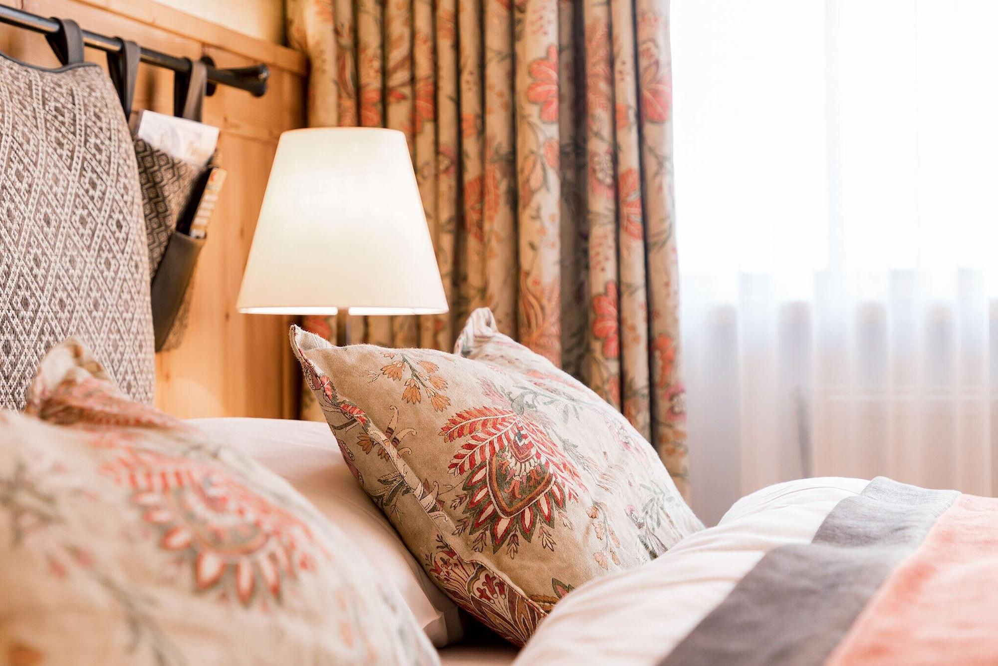 Superior Hotel Tirolerhof - เซลล์อัมเซ ภายนอก รูปภาพ