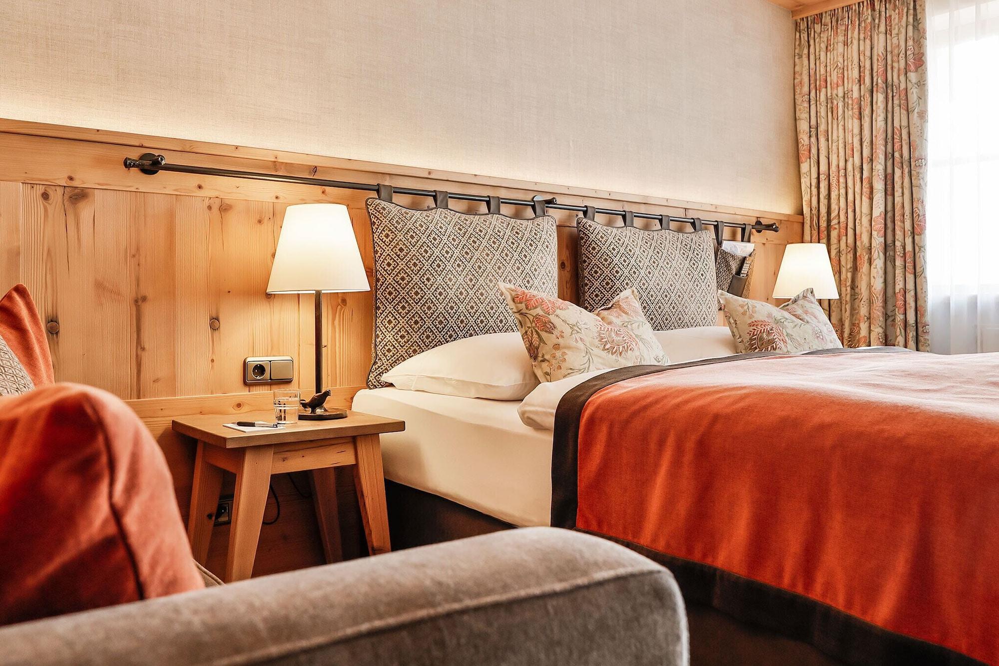 Superior Hotel Tirolerhof - เซลล์อัมเซ ภายนอก รูปภาพ